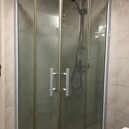 Urban Retreat 아파트